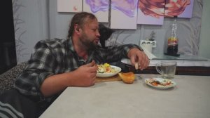 кушаю и работаю В ПОЛЕ подвал ильича Сельские будни не городского МУЖЧИНЫ ВЛОГ