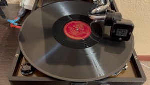 Л. Бетховен Концерт для фортепиано с оркестром № 3 2 сторона (запись 1944 г.)