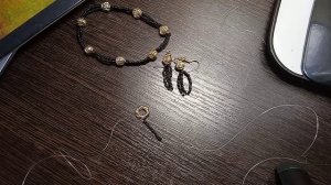 Плетём цепочку из бисера