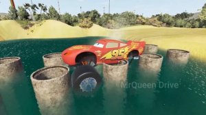 Monster Truck Lightning McQueen vs Tank Lightning McQueen - что лучше