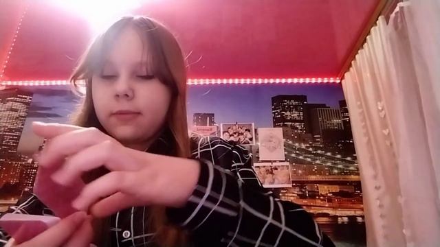 Распаковка карточек и игрушки Феликса из "Stray Kids" и книги по фнафу:"Ужасы Фазбера Подойди ближе смотреть онлайн