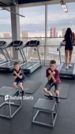 Фитнес тренер Зазирный Сергей