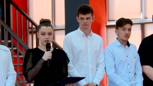 Студенты помогают металлургам решать производственные задачи.