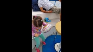 ДЕТСКИЙ КАНАЛ ЭВЕЛИСА.  Эвелина  и Алиса на яхте .