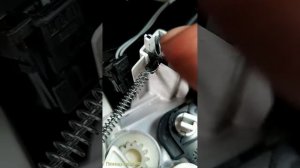 Заклинил регулятор потока воздуха Lada XRAY. - 720