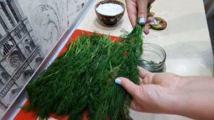 УКРОП СОЛЮ НА ЗИМУ ! ЗАГОТОВКА УКРОПА ПО ПРОСЬБЕ ЗРИТЕ?