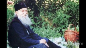 Иисусова молитва читает Старец Фаддей Витовницкий 33 м