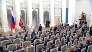 «Исполнил приказ»: участник СВО женился по совету Путина
