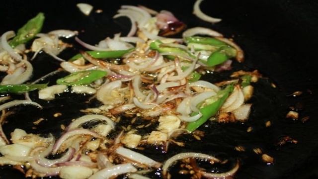 Жареные вешенки с луком