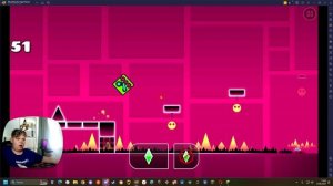 впервые играю в геометри дэш !!