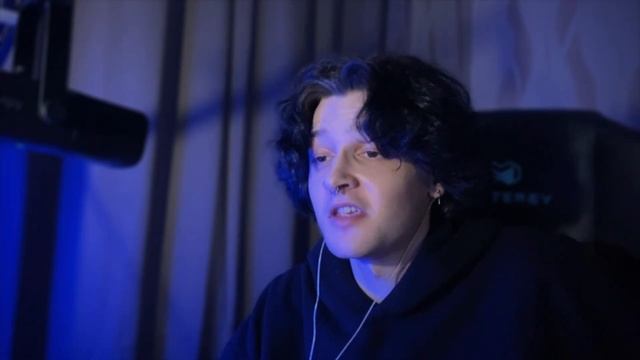 ПРОМЕНЯЛ РЕАЛЬНУЮ ЖИЗНЬ НА GTA 5 RP смотреть онлайн