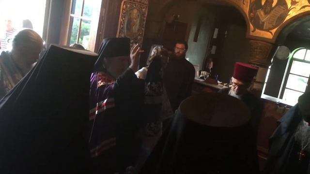 082821 еп Сиракузский Лука встреча Успение b Luke Dormition С