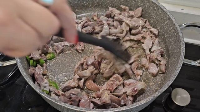 Корейский салат из Куринный желудков. смотреть онлайн