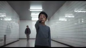 Фильм по КУЛЬТОВОМУ хоррору The Exit 8 повезут в РФ — экранизация официально выйдет в кинотеатрах.