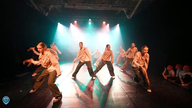 Варвара Ермакова - группа 10-14 лет Hip-Hip_ Отчётный концер? смотреть онлайн