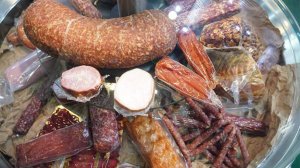 03_17_27В Роскачестве предупредили о наиболее опасных в жару продуктах