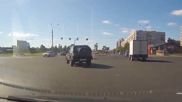 Видеорегистратор Playme BACK смотреть онлайн