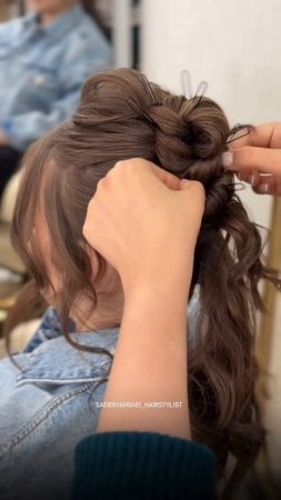 Эффект «ракушки» на волосах смотрится изумительно #укладкаволос #прически