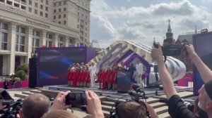 🇷🇺День России начали праздновать в центре Москвы🇷🇺