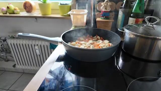 Плов в сковороде