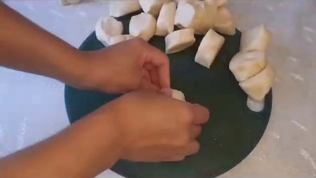 ЧЕБУРЕК. ПРОСТОЙ РЕЦЕПТ. Хрустяшый, сочный чебуреки.