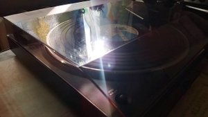 Проигрыватель Denon dp200usb