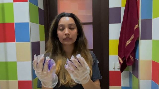 Крашу волосы в цвет мечты *в суровых условиях* смотреть онлайн