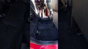 Уборка авто в домашних условиях)))