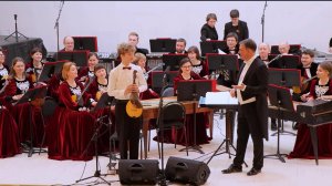 Буслович Ярослав с Оркестром русских народных инструментов «ОНЕГО». Е.Дербенко Куриный Рок-н-ролл.