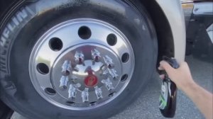 Разгрузка на водохранилище Kenworth W9