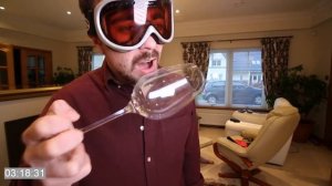 РАЗБИЛ БОКАЛ ГОЛОСОМ - Майкл Бойд на русском