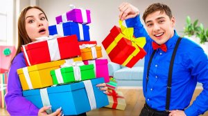 Луномосик : Подарил Девушке 100 Подарков ! ЛУНОМОСИК