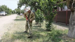 Покос травы в г. Приморско-Ахтарск