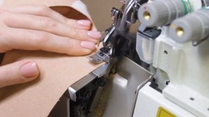 Пошив юбки: Обмётывание юбки