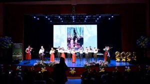 Созинова Наталья. Прощальное слово Гимназии.
Баев. Колокольчики. 
Колокольчик для выпускников.