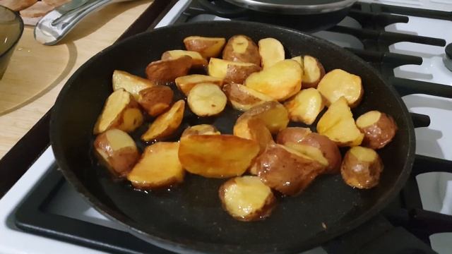 Жареный картофель fried potatoes смотреть онлайн