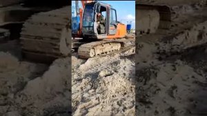 Вибропогружатель на экскаватор