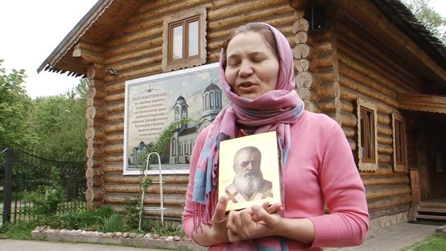 Лука Крымский участвовал в крестном ходе при освящени