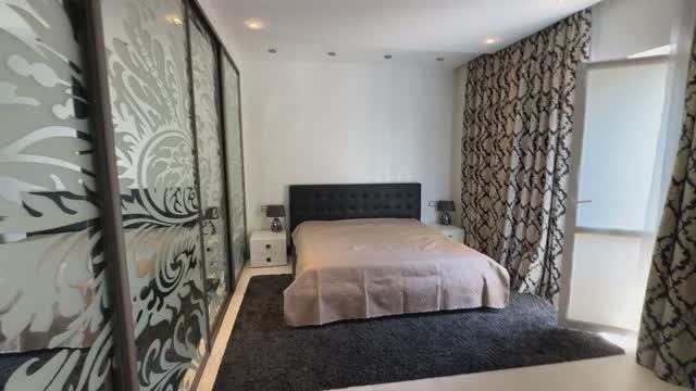 Квартира у Ливадийского дворца! смотреть онлайн