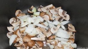 Картофель с шампиньонами в мультиварке