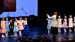 Леви, сл. Олицкого. В Пушкинском парке.
Баневич, сл. Калинина. Солнышко проснётся. 
Напутствие.