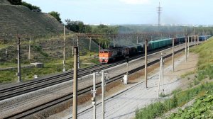 Тепловоз 2ТЭ10М-3261. Кочегарит на подъём. Звук 10Д100.