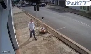 Девица покинула такси, чтобы сэкономить 150 рублей