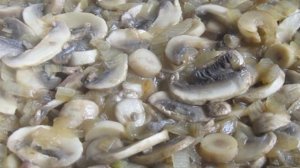 Гречка с грибами и луком