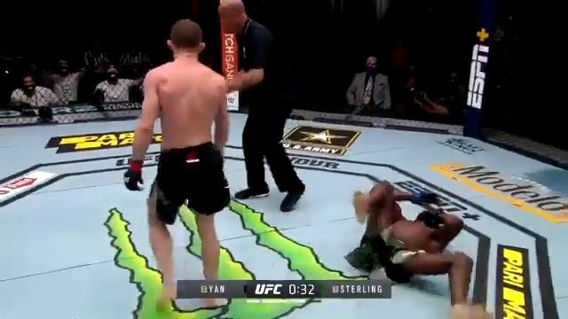Ufc 259 запрещенный удар Петра Яна в следствии чего лишил смотреть онлайн