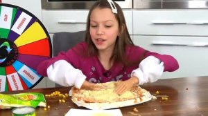ПИЦЦА ЧЕЛЛЕНДЖ Маленькими Ручками 13   Вики Шоу