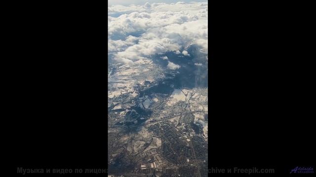 Лес превращается в сказку, стоит лишь включить звук - RaST -- Phillip Gross -- HoLiDaYS