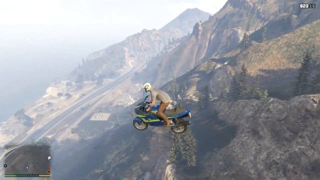 Трюки на мотоцикле. GTA5 смотреть онлайн