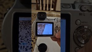 Цифровой фотоаппарат Sony DSC-H7