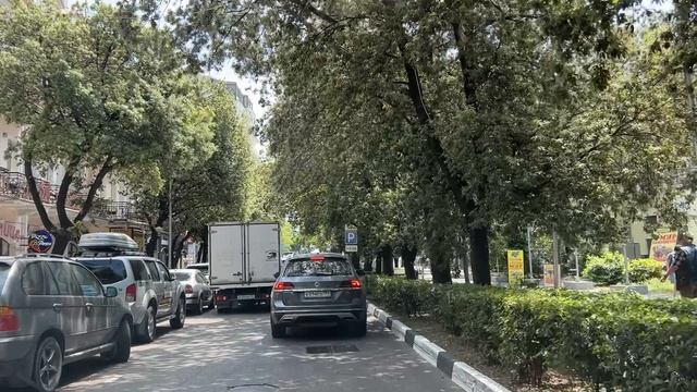 Ялта. От ост.Партизанская до Руданского,по Кирова,Рузвельта,Свердлова ул. 11.06.25.Крым.Crimea.Yalta